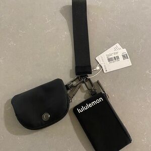 Lululemon Dual Pouch Wristlet